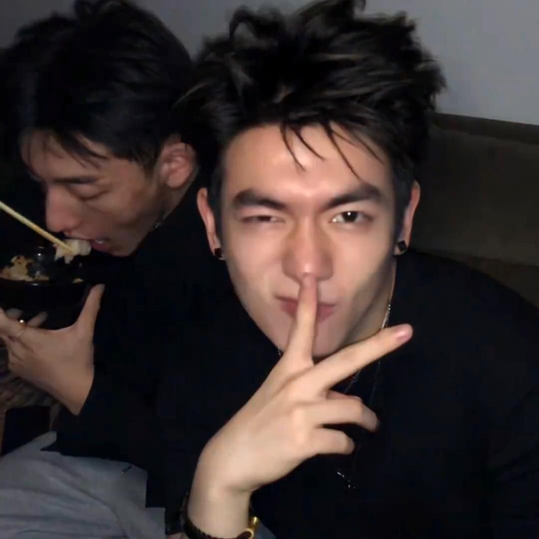 可惜你不听棱镜.