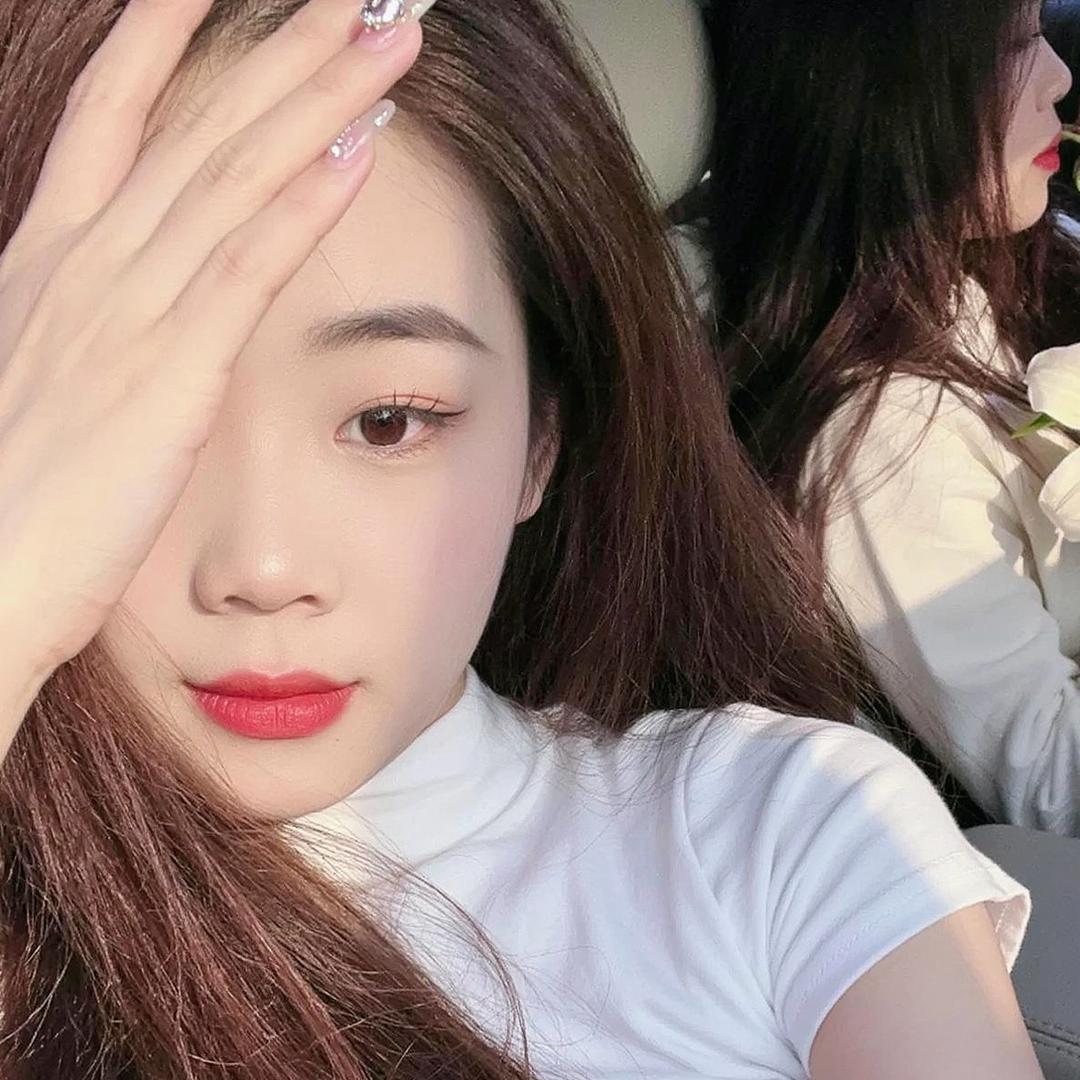 L˃̣̣̥᷄⌓˂̣̣̥᷅