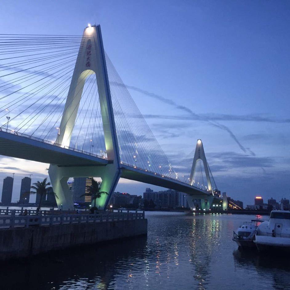 碧海蓝天／