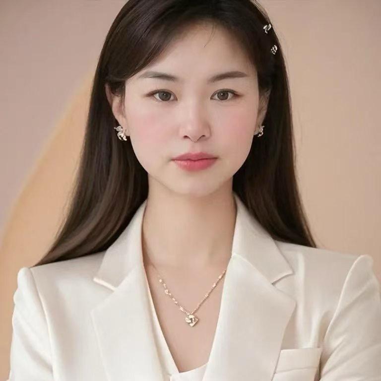 洪洪.
