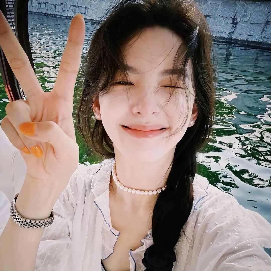 77🧚‍♀️