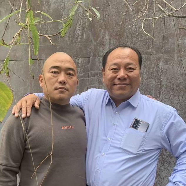 相哥强弟