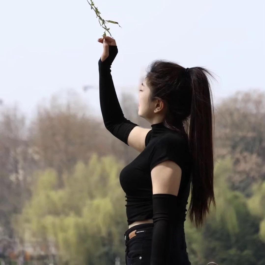 💋一个你驾驭不了的女人、