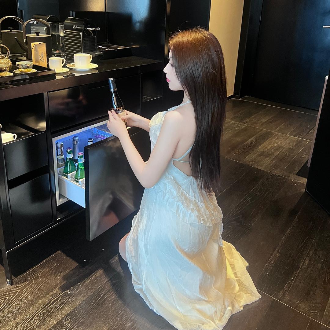 酸甜女士