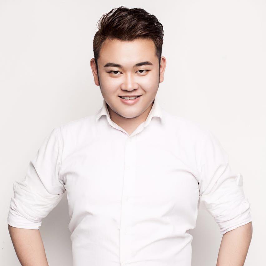 泸州减龄发型设计唐洪涛