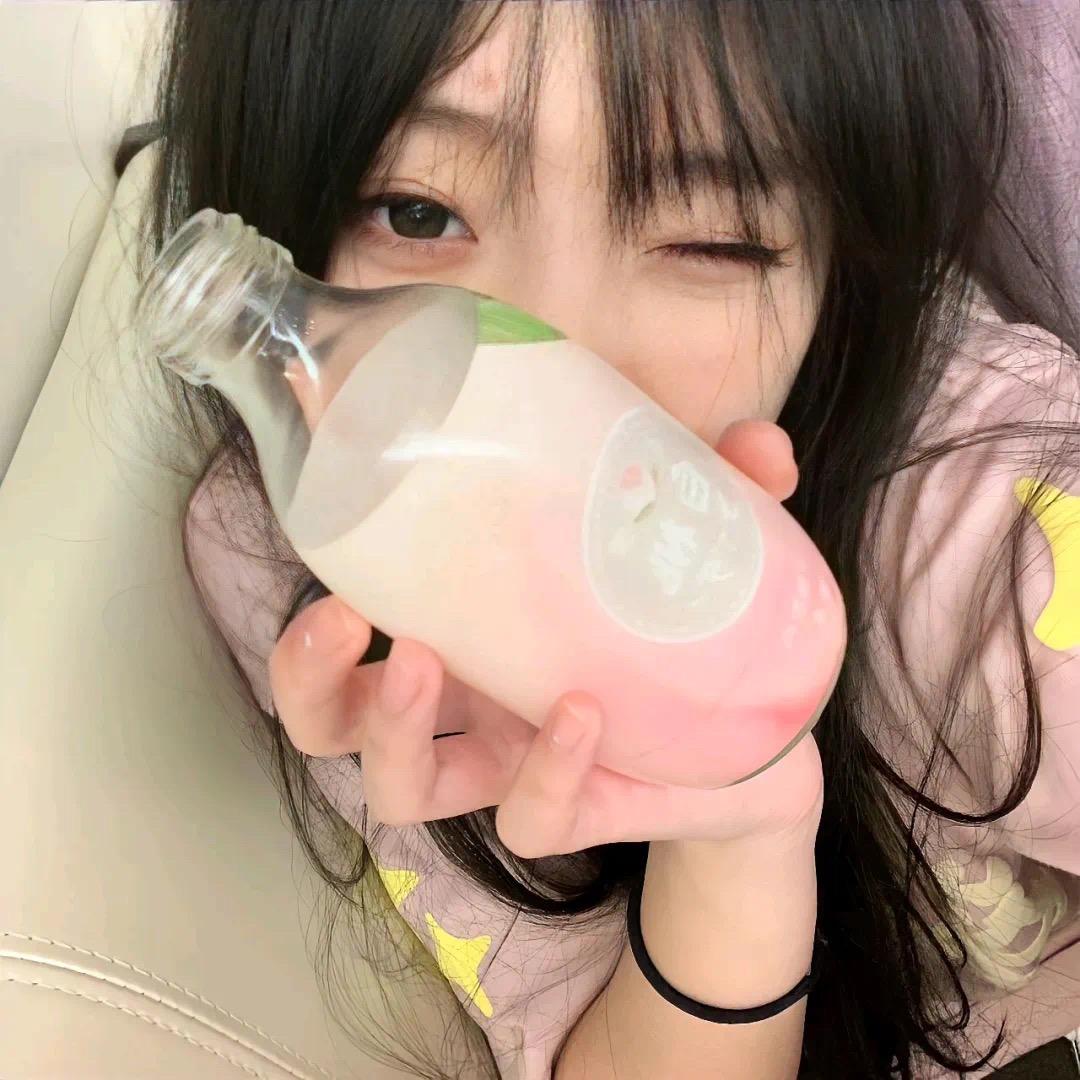 啵一口奶糖