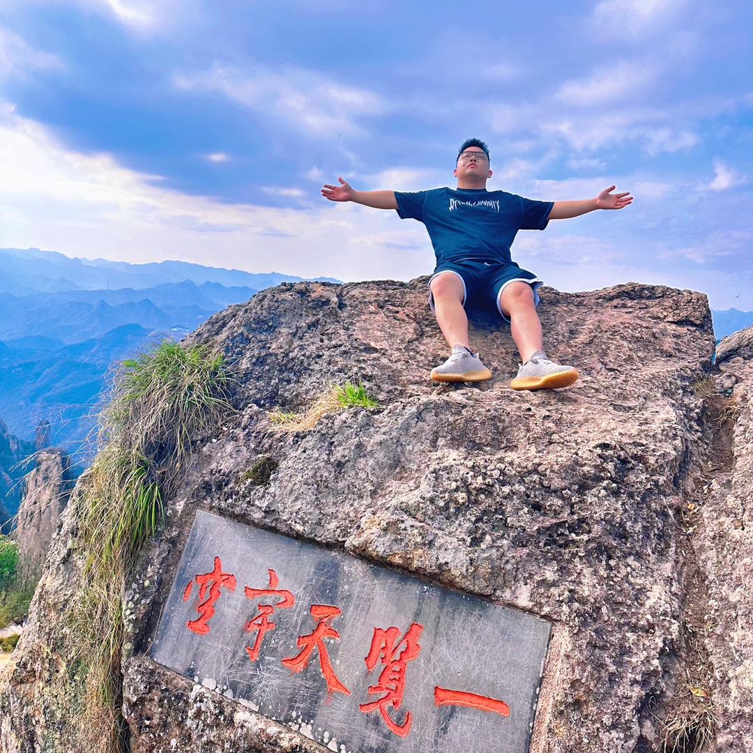 骷髅头啦