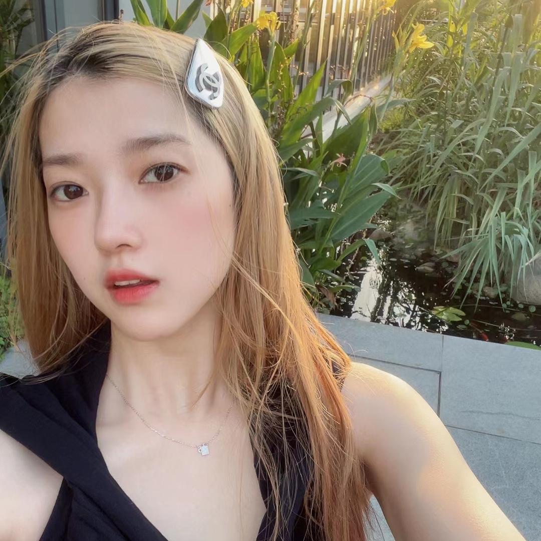 猪猪女孩。