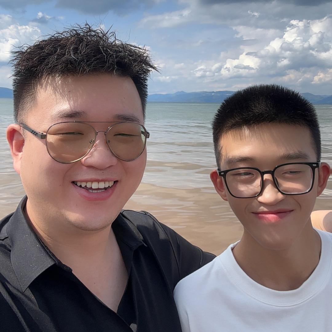 杨杨得亿