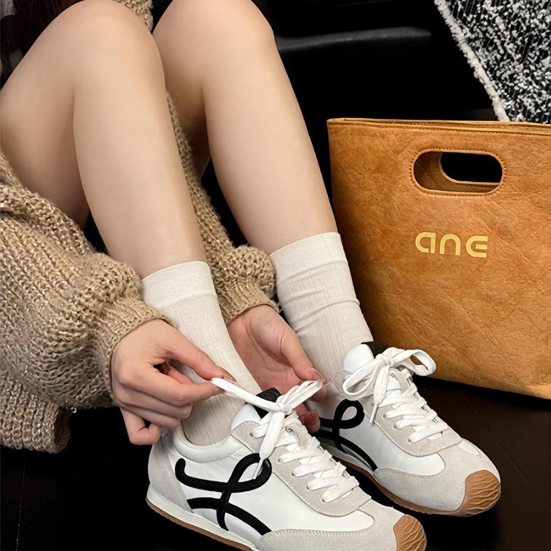 小小蟑螂女鞋旗舰店