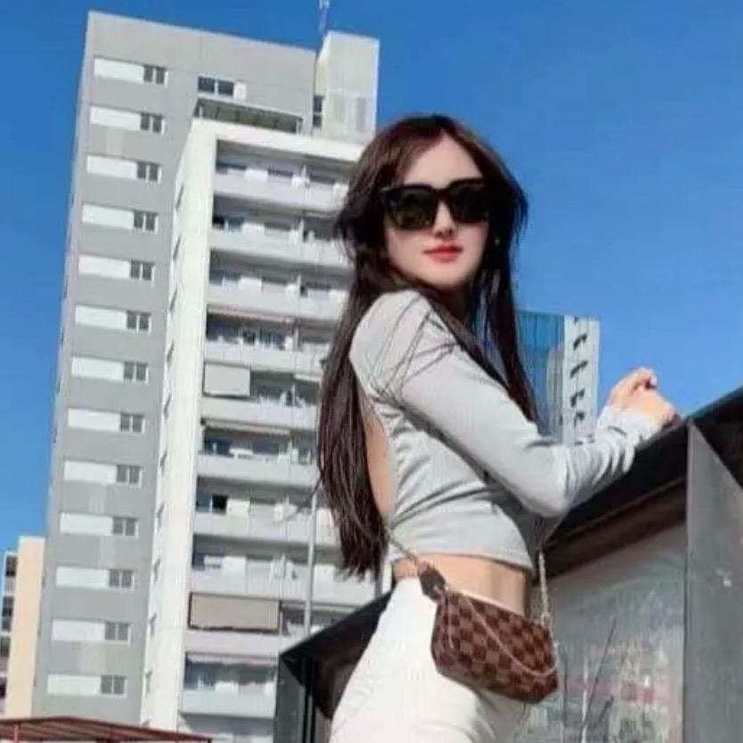 (◦˙▽˙◦) ℒᎭℯ⃝漫漫ℒᎭ 🕊