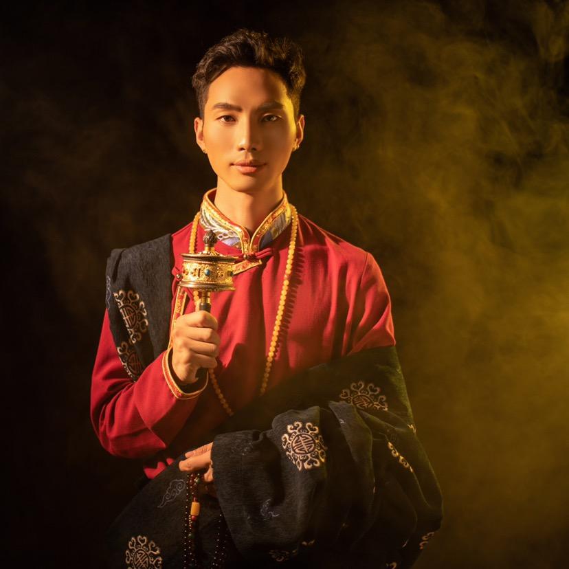 扎西🍁旺堆