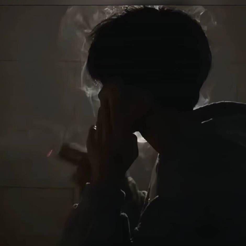 圥忈