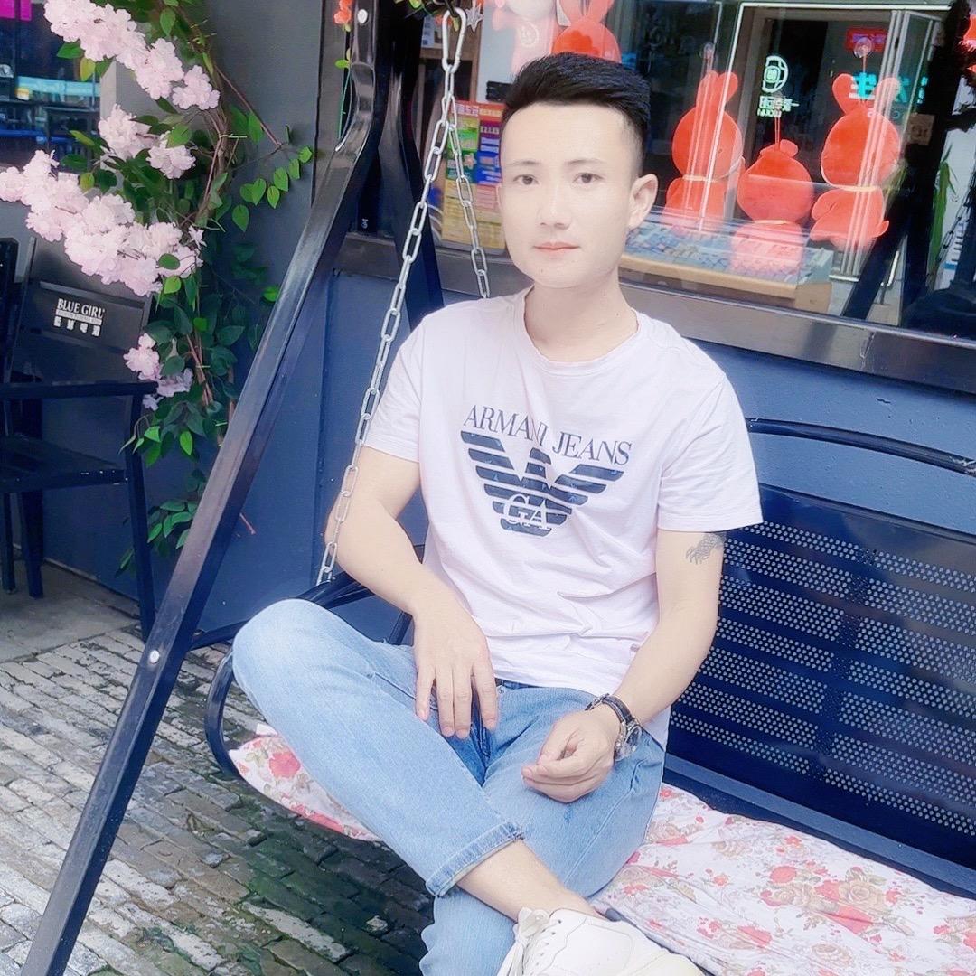 夏👄表👄哥，小号