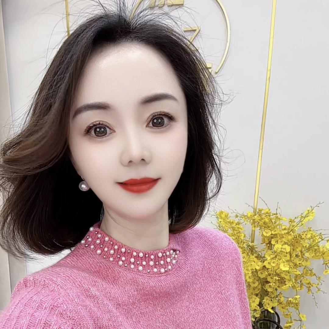 雅致优选女装《源头工厂自产自销》