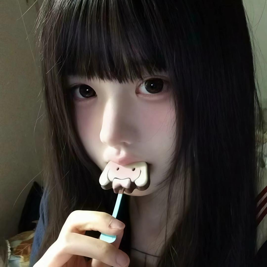 左耳有痣.