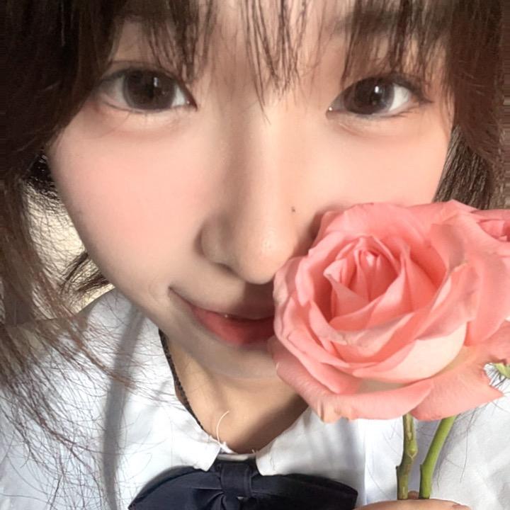 侧脸