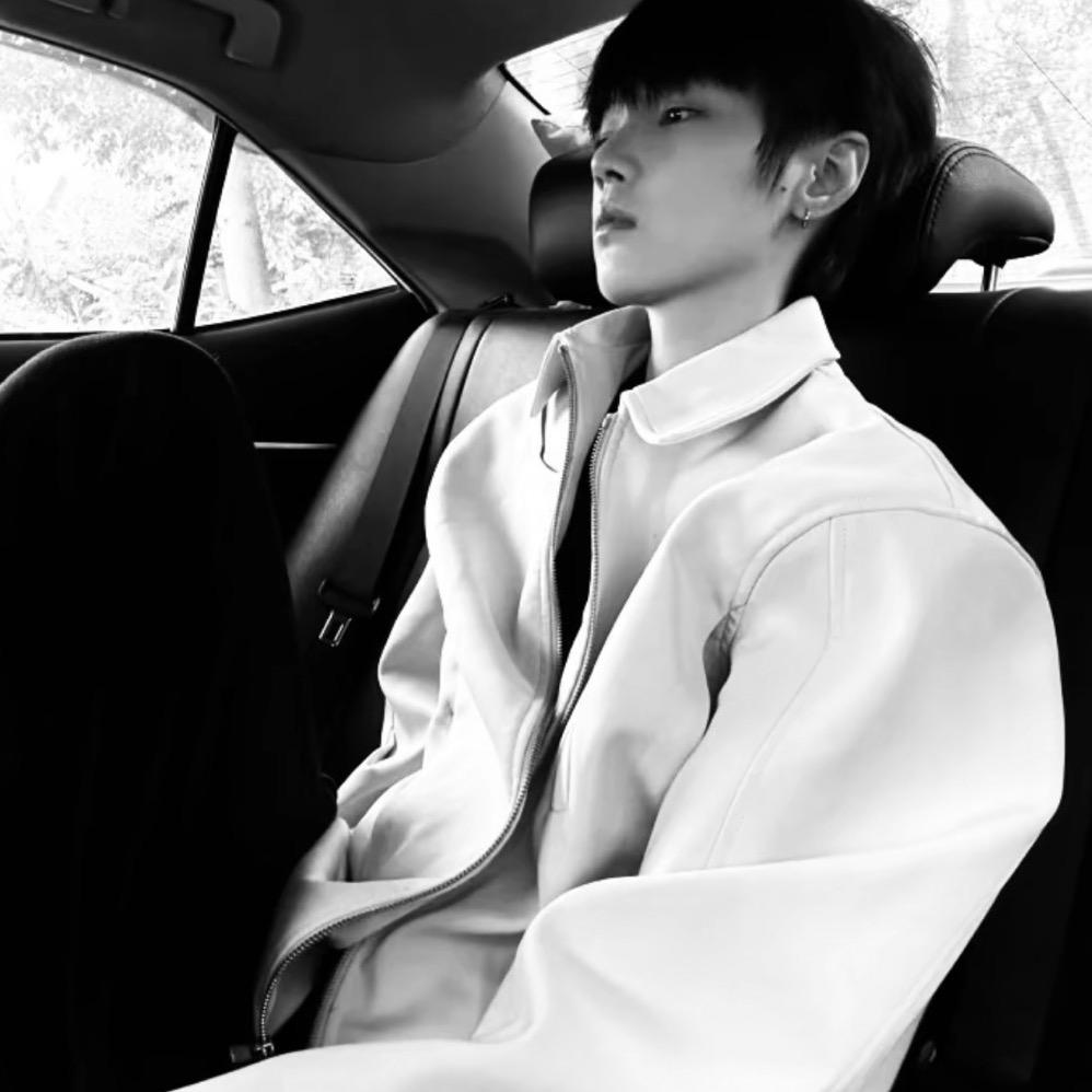 Complementary colour