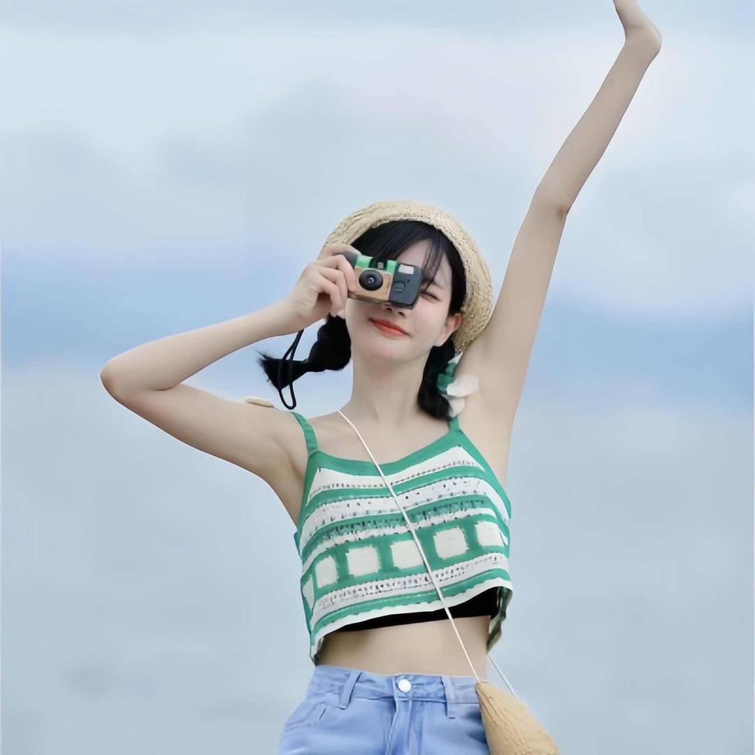 草莓小奶盖