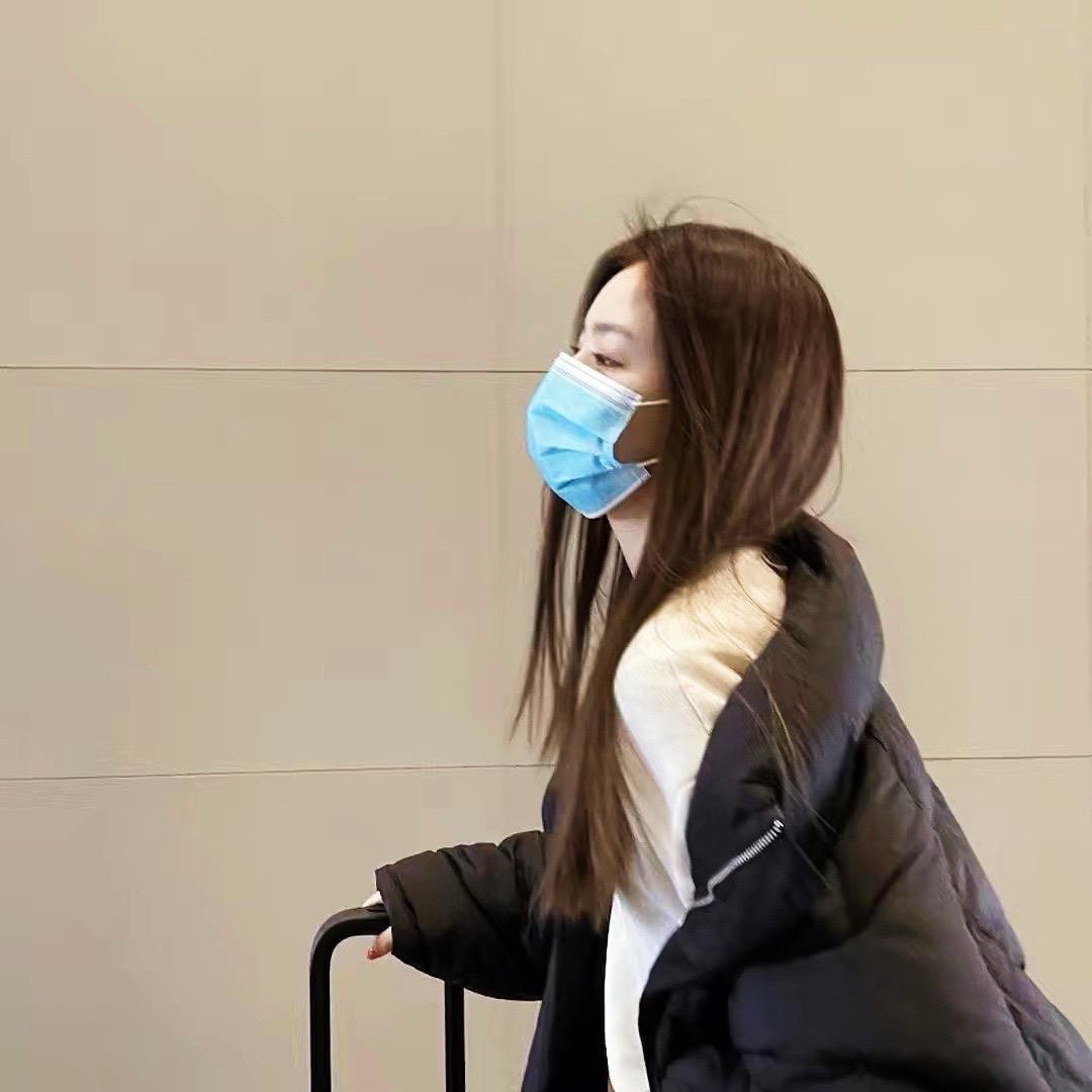 就叫姐姐吧