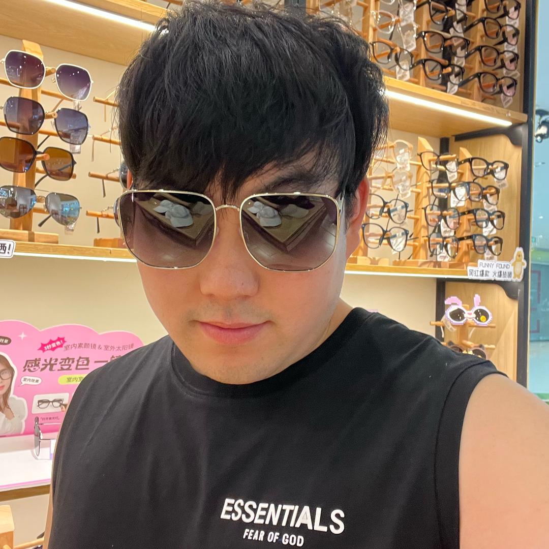 小亮（亮有才）