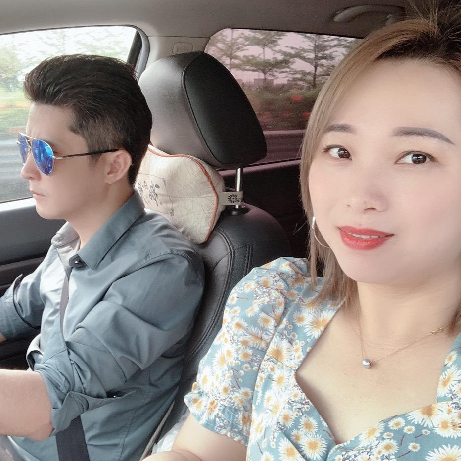 车大炮夫妇（凤姐）