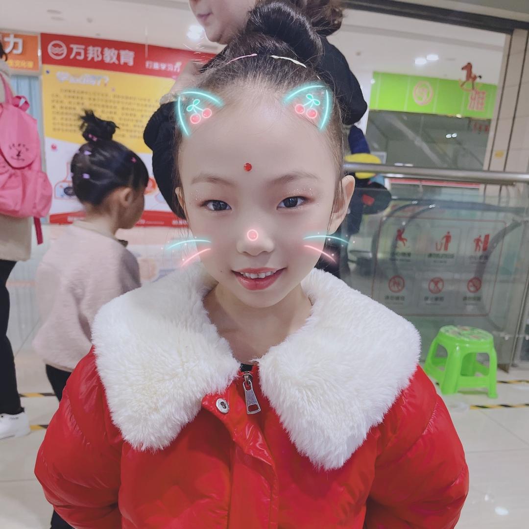 — ☁️ ʙʟᴜᴇ •͈ᴗ•͈ ♡ —