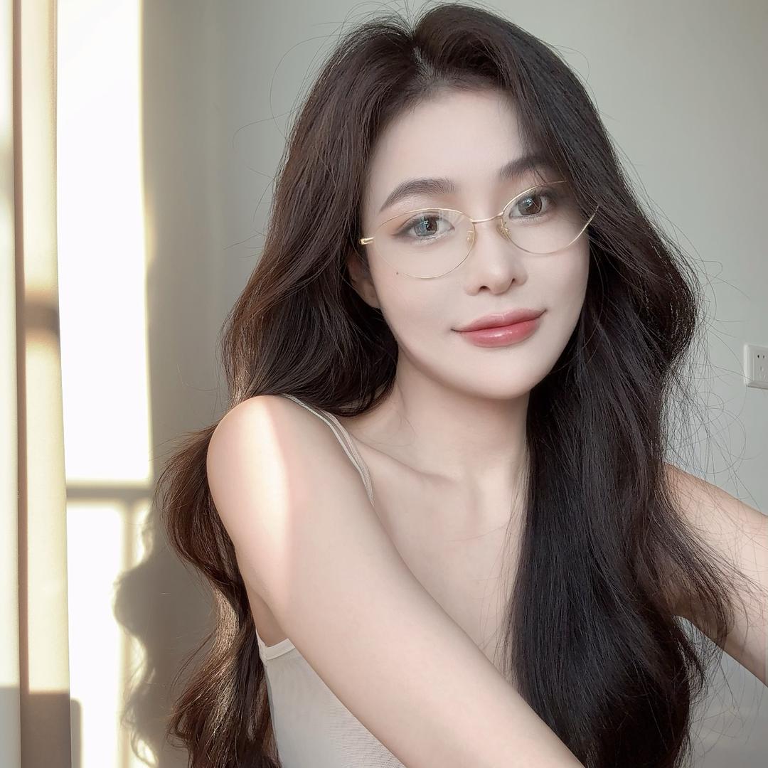 李知夏_