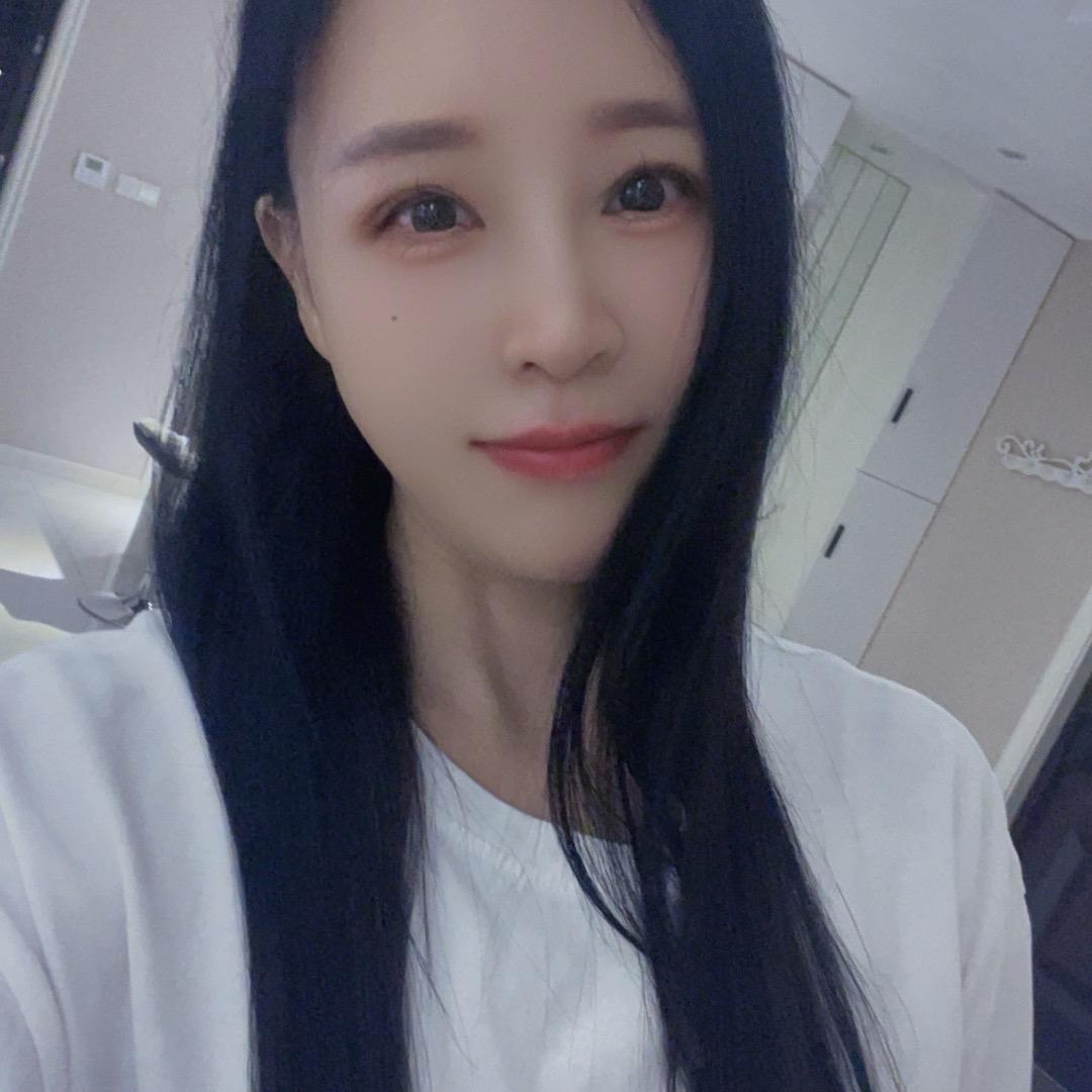 笑笑吖
