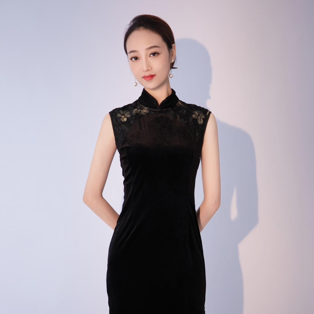 卓雅形体礼仪中心（泗阳东方名苑西北角）