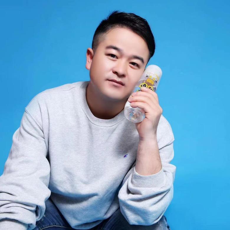 李小杰
