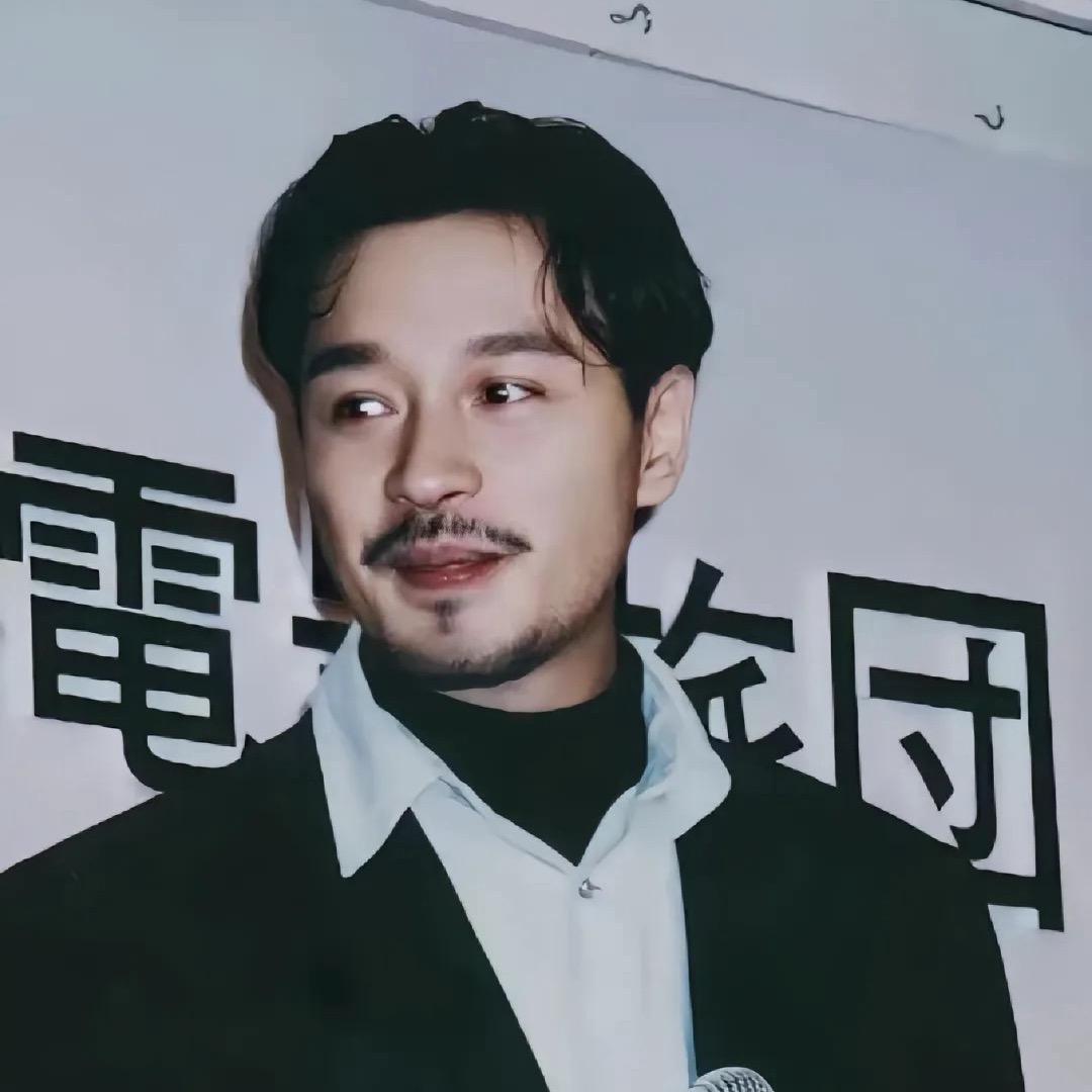 不是山谷、