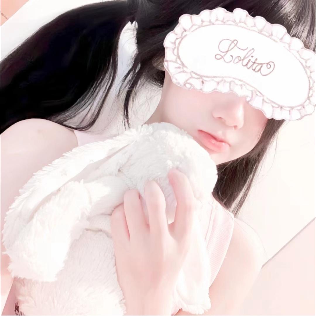 吃了一口琦崽