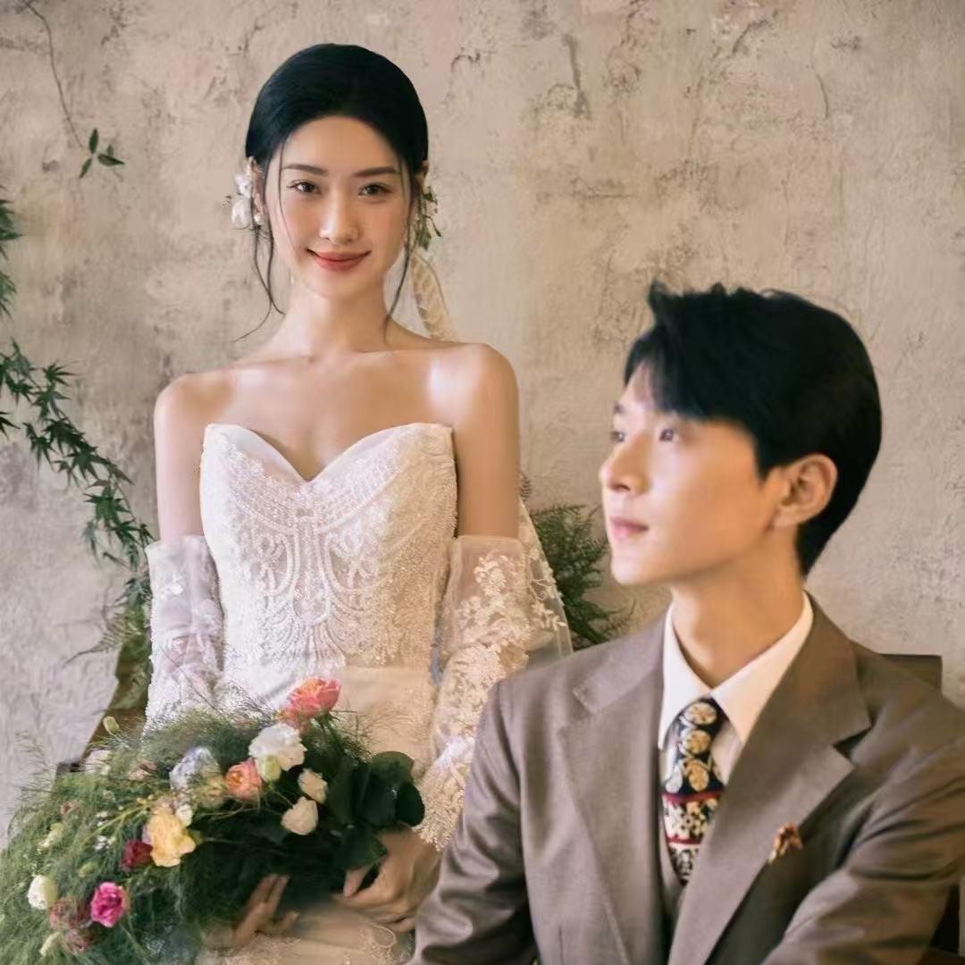 蒙娜丽莎摄影店官方号