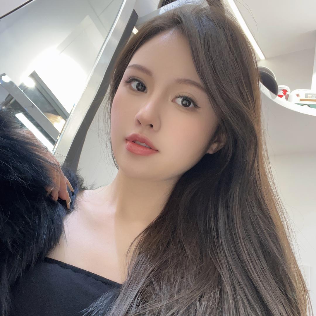 武汉市江汉区云云服饰店