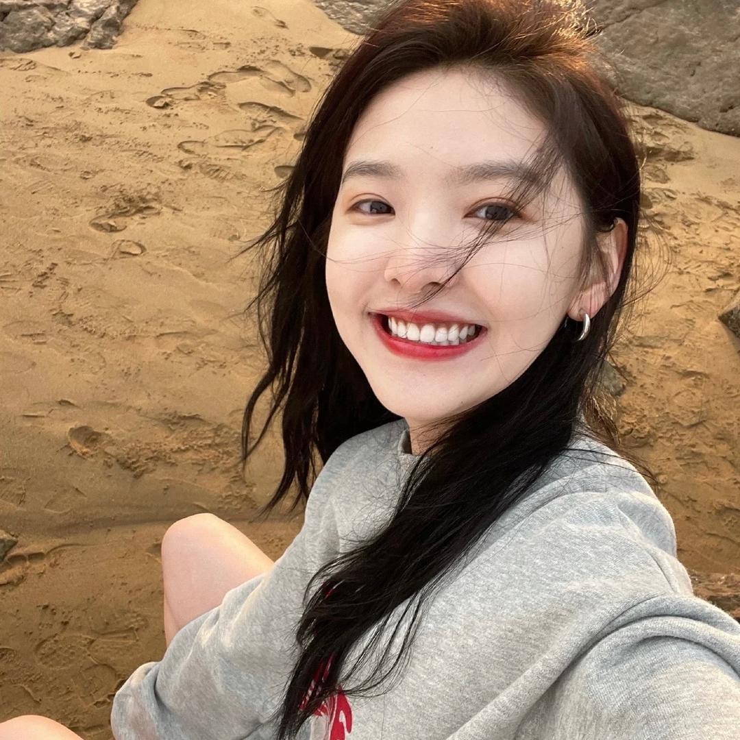 介是谁✨