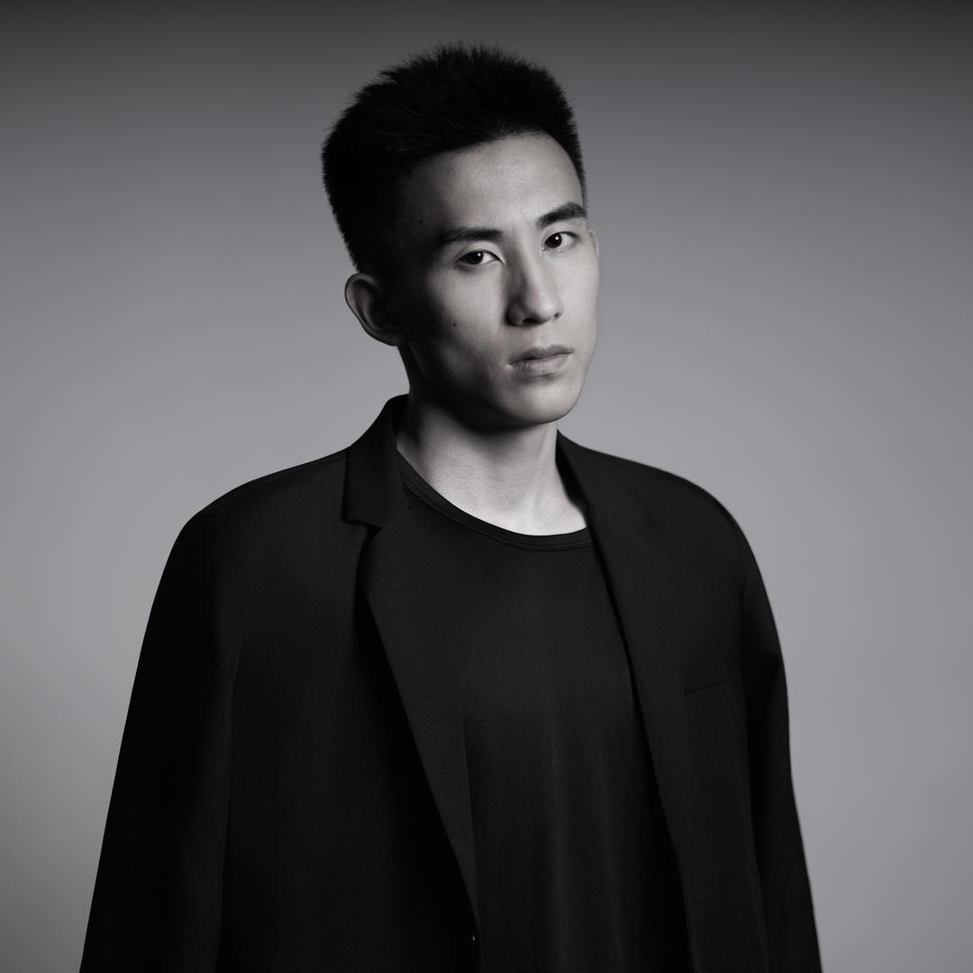 酒酒年的老男人