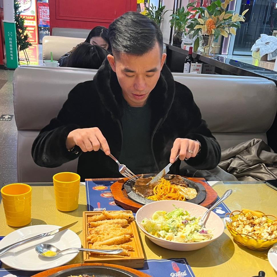 山东安丘晓华汽贸