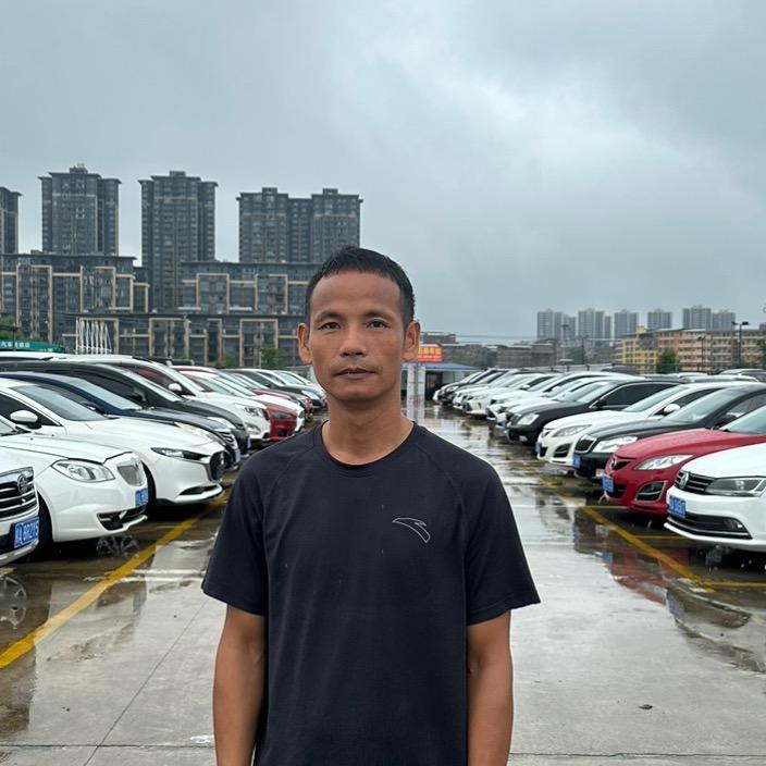 老卢二手车