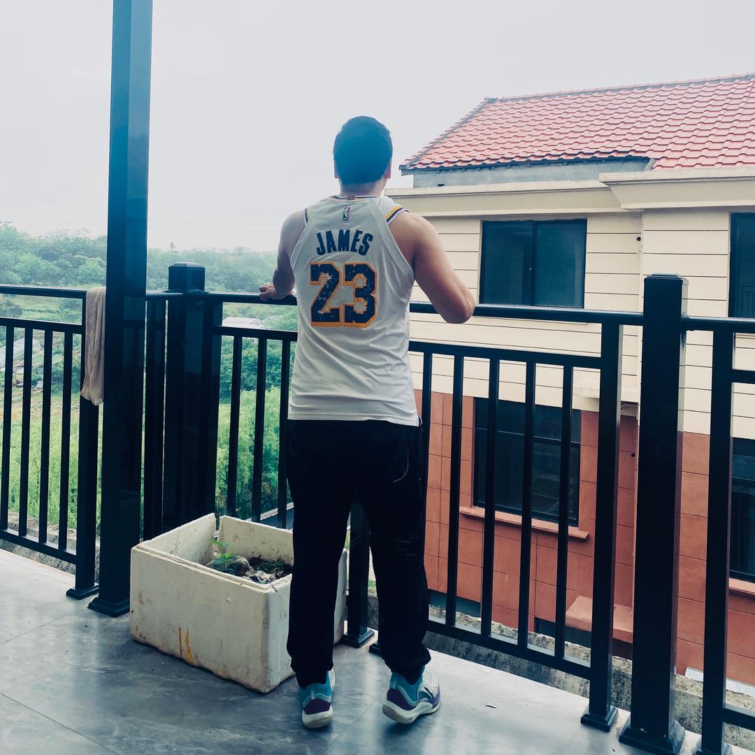 科曼篮球🏀余晨波（请勿连赞）