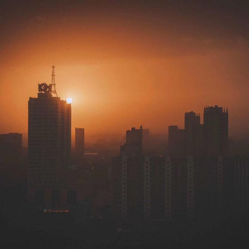 烦恼的蒙太奇