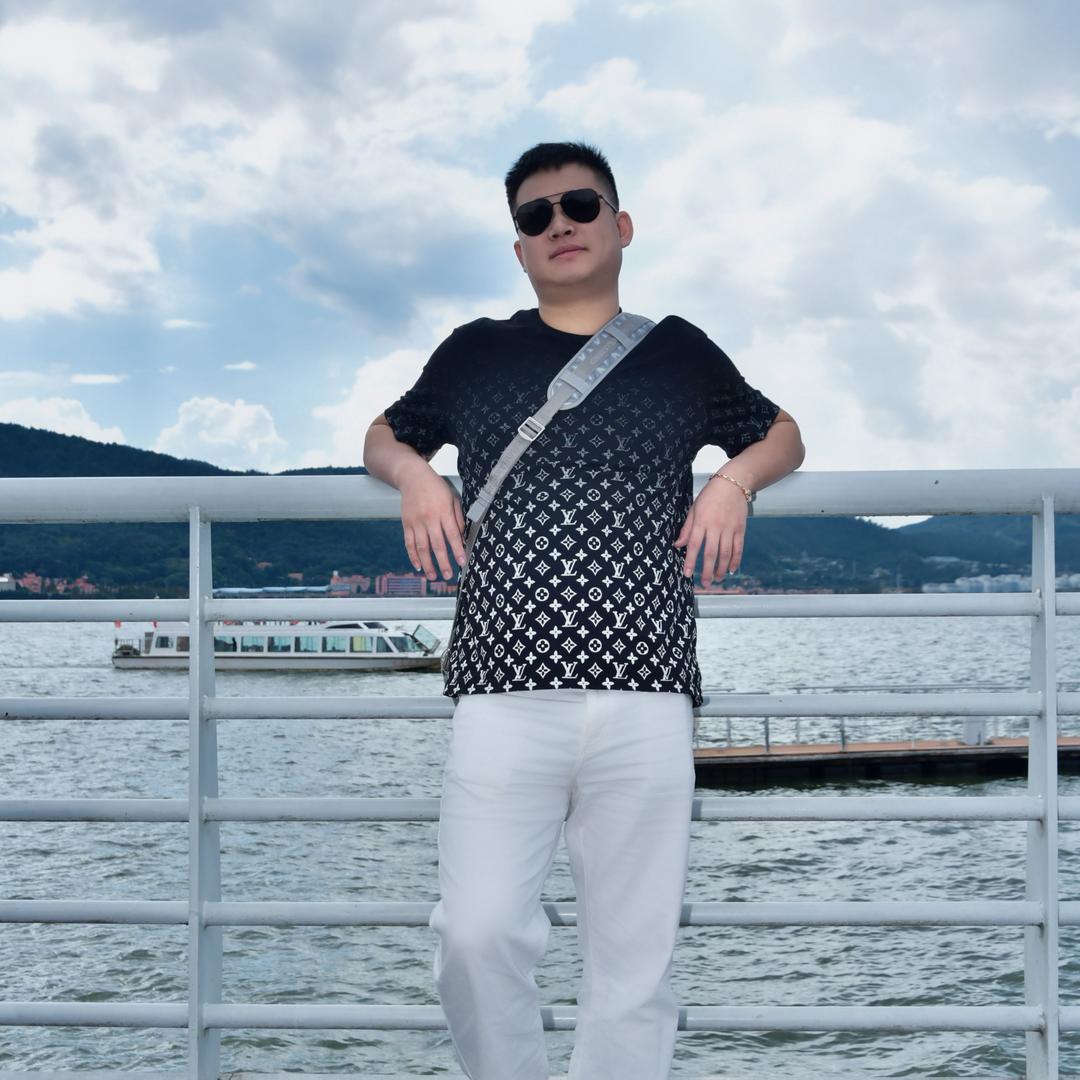 余楷滨