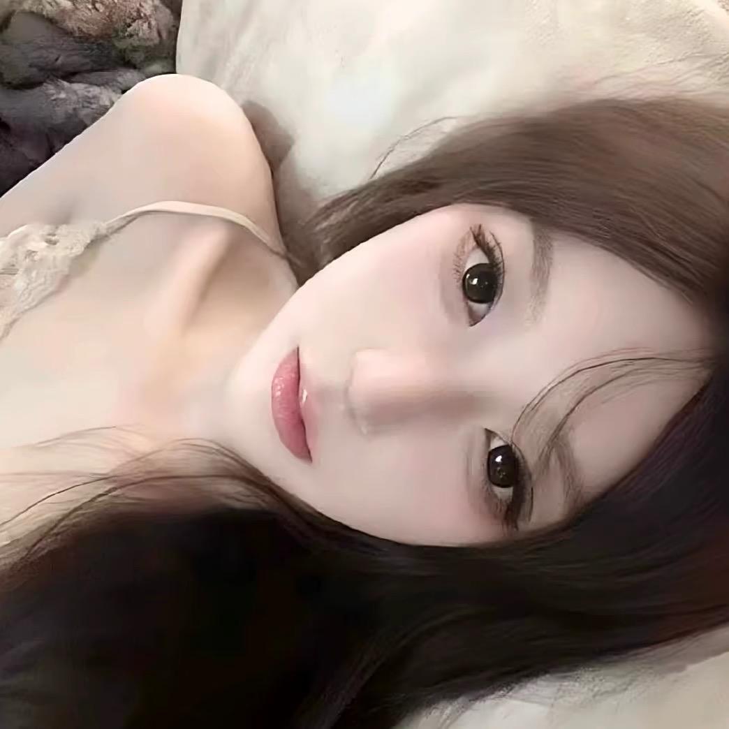 椰椰^
