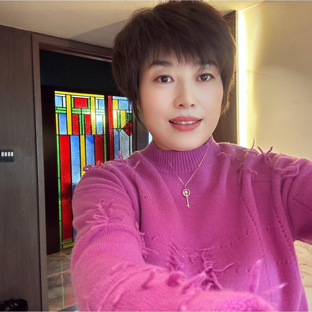 宝盒姐（中午2点30分）