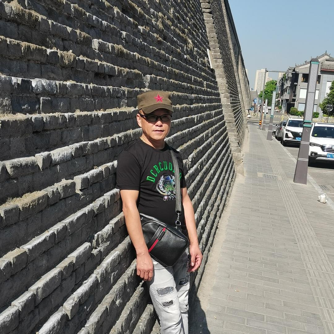 @𝒀𝑳𝑮 ²²⁶🍊 黑蛋