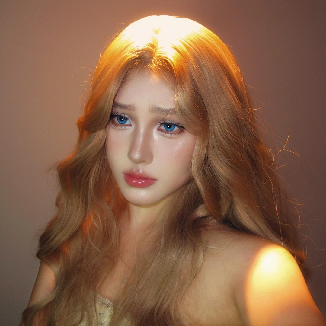 花花爱化妆