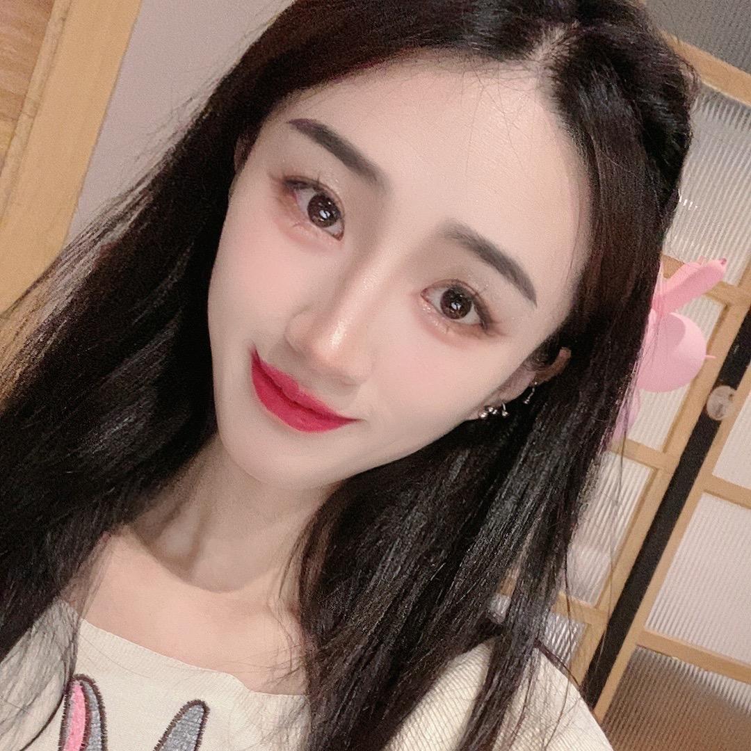 阿玛尼潮牌店