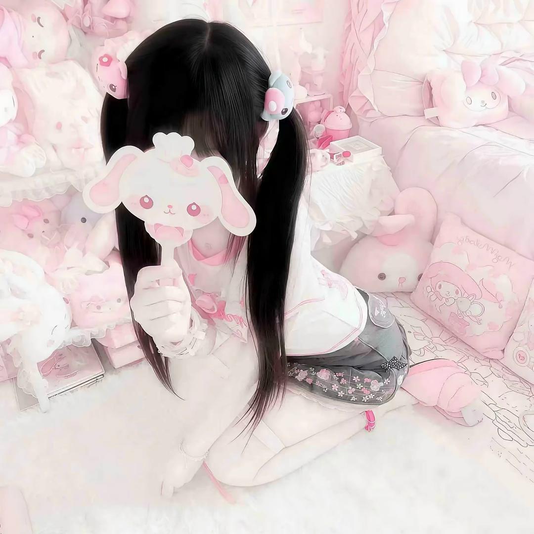 窝萌小潇