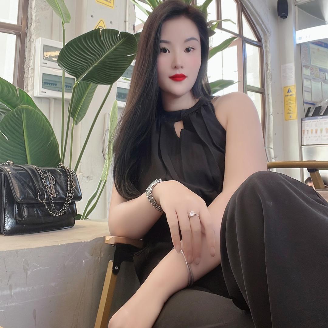 @小潘妮子💋