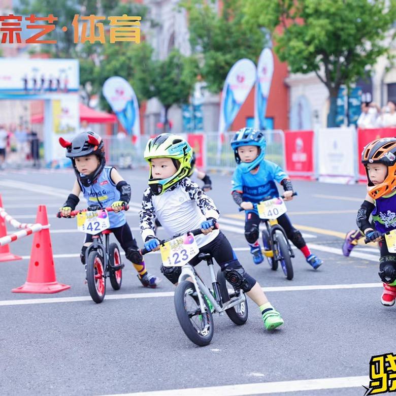 小飞侠少儿运动汪教练